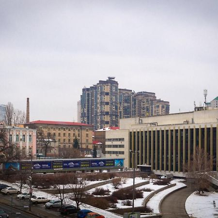 112 вулиця Велика Васильківська Киев Экстерьер фото